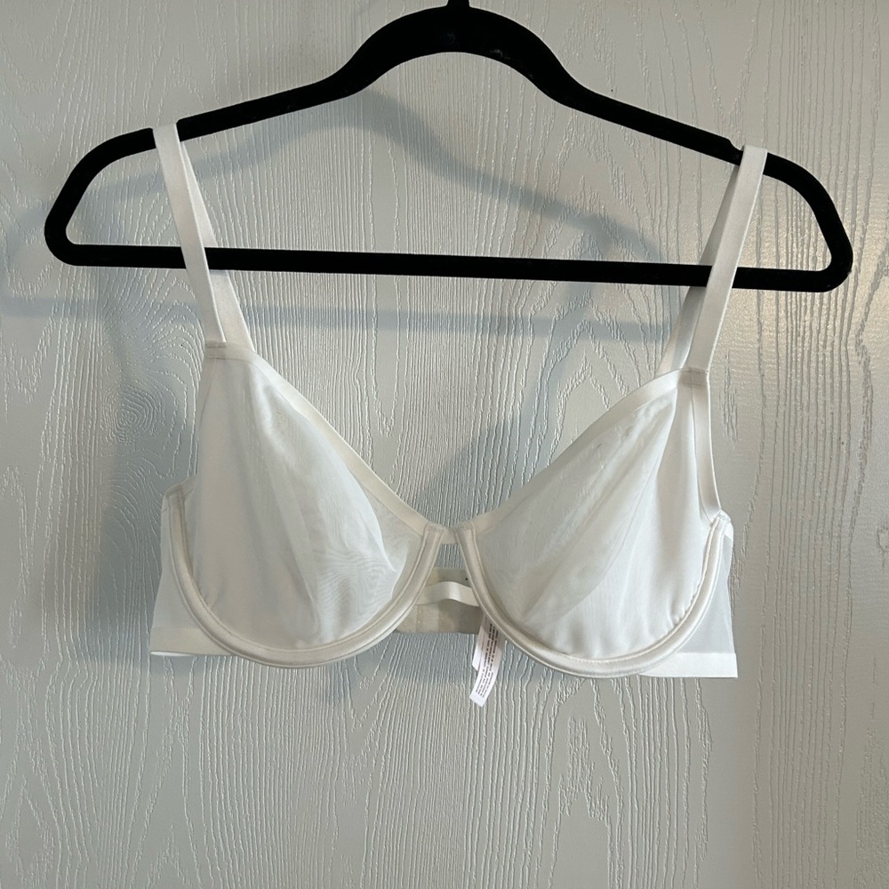 Auden | White Underwire Bra | Size 36C